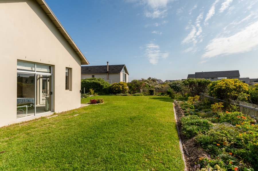 3 Bedroom Property for Sale in Lake Michelle Western Cape